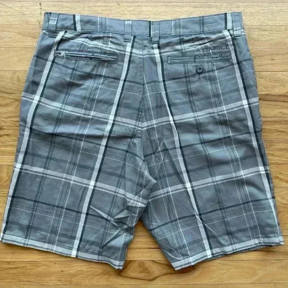 O’Neill Shorts (EUC) - Picture 2 of 7